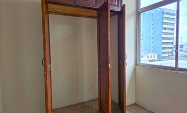 Alquiler para Departamento u Oficina, 2 Dormitorios, 3er Piso - Avenida 9 de Octubre, entre Esmeraldas y Los Ríos, Centro de Guayaquil
