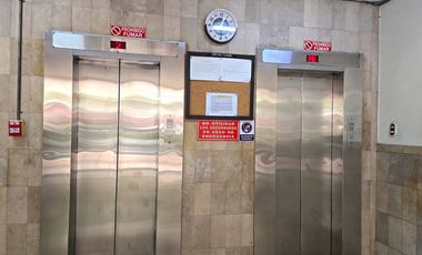 Alquiler para Departamento u Oficina, 2 Dormitorios, 3er Piso - Avenida 9 de Octubre, entre Esmeraldas y Los Ríos, Centro de Guayaquil