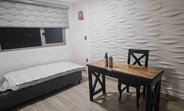 Rento casa, Cocina Equipada, 3 Recámaras, 1.5 Baños, Garaje 2 Autos.