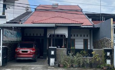 Rumah di Pondok Jati Mekar, Jati , Padang timur