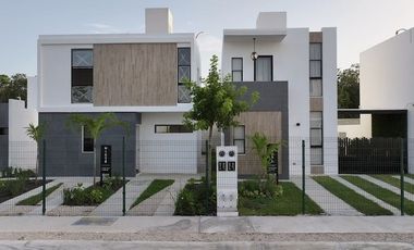 Casa de 2 Recamaras en Venta en Playa del Carmen
