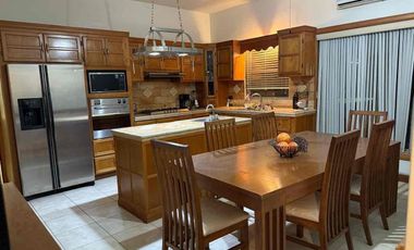 HERMOSA CASA EN RENTA CON AMENIDADES PREMIUM