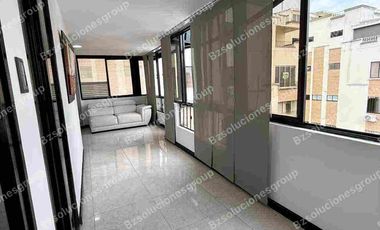 Apartamento tipo Penthouse en Venta – Barrio La Hacienda a puerta cerrada.