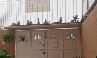 ¡¡CASA EN REMATE BANCARIO CERCA DE TERMINAL DE AUTOBUSES DE PASAJEROS ORIENTE!!