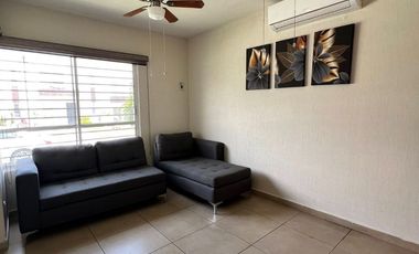 CASA EN VENTA EN CONDOMINIO