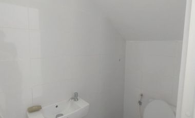 Disewakan Rumah Baru Royal Residence 2 Menganti