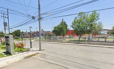 CASA EN VENTA EN HUEHUETOCA, SANTA TERESA. (ATG213)