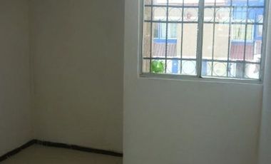 CASA EN VENTA EN HUEHUETOCA, SANTA TERESA. (ATG213)