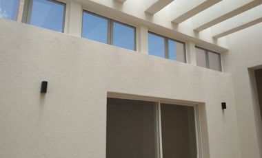 Renta Casa de 1 Nivel en Corregidora Hacienda Carlota Vanegas