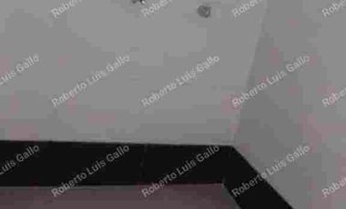 Motivo de Viaje Vendo apto 1er piso en manrique la cruz