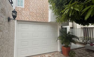 CÓD. 1303. CASA REMODELADA A LA VENTA EN LOS CORTIJOS EN VALLEDUPAR.