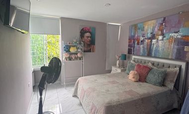 CÓD. 1303. CASA REMODELADA A LA VENTA EN LOS CORTIJOS EN VALLEDUPAR.