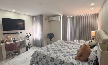 CÓD. 1303. CASA REMODELADA A LA VENTA EN LOS CORTIJOS EN VALLEDUPAR.