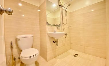 Affordable Furnished Loft type condo unit for rent in Mabolo Garden Flats Cebu City with Parking