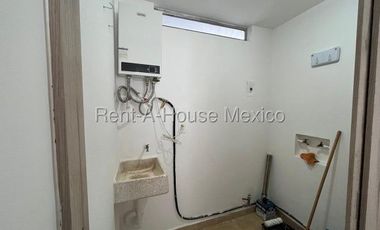 Departamento con 3 recámaras, roof garden, sala de TV - Zibatá. RENTA