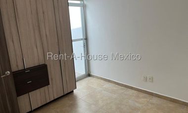 Departamento con 3 recámaras, roof garden, sala de TV - Zibatá. RENTA