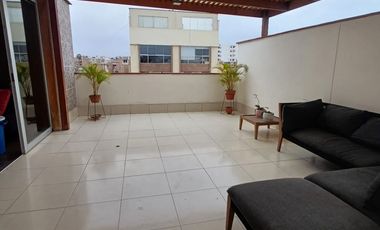 SURCO ATENCIÓN DUPLEX EN VENTA CON BONITA TERRAZA