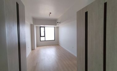 Condo for sale in Mandaue City, Mandani Bay seaview, 3-br