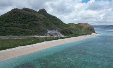 Beachfront land in Torok Aik Beleq near Amber Resort