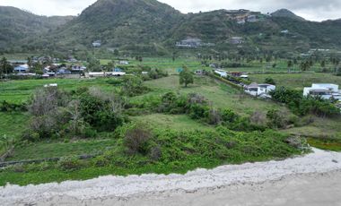Beachfront land in Torok Aik Beleq near Amber Resort