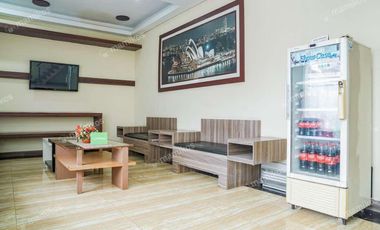 Rumah Kost Guest House Gayungsari Dekat Trans Icon Okupansi Full