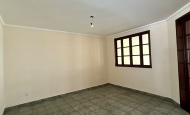 Casa en renta en Bosques Del Refugio zona norte