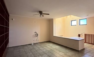 Casa en renta en Bosques Del Refugio zona norte