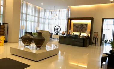 For Lease: Fully-Furnished 1-Bedroom with Balcony – Joya South, Rockwell, Makati