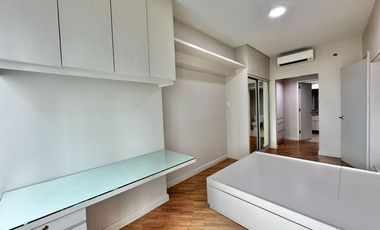 For Lease: Fully-Furnished 1-Bedroom with Balcony – Joya South, Rockwell, Makati