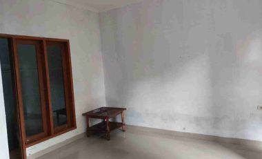 Rumah Murah Meriah Strategis, Harga Nego di Antasura, Denpasar Utara