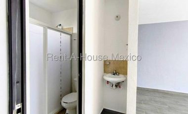 Departamento en planta alta de 2 recámaras. VENTA - Eduardo Loarca