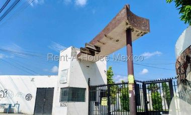 Departamento en planta alta de 2 recámaras. VENTA - Eduardo Loarca