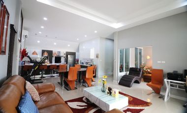 4 Bedroom Pool Home For Sale in Phapirom Park Villa, Khon Kaen, Thailand