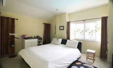 4 Bedroom Pool Home For Sale in Phapirom Park Villa, Khon Kaen, Thailand