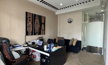 Dijual Semi Furnish Kantor 3 Lantai di Anggrek Loka, BSD City, Tangerang