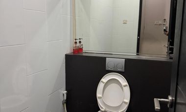 Dijual Semi Furnish Kantor 3 Lantai di Anggrek Loka, BSD City, Tangerang