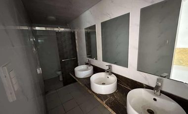 5 Bedroom Townhouse Makati Prime City in San Antonio Village Makati for Sale • Property ID: RT042