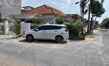 rumah solo dekat joglo banyuagung sumber