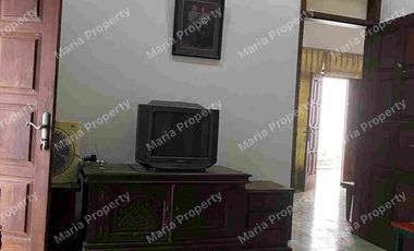 rumah solo dekat joglo banyuagung sumber