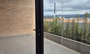 DE VENTA HERMOSOS DEPARTAMENTOS DE LUJO EN EL CENTRO HISTÓRICO DE CUENCA !!