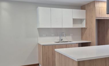 DE VENTA HERMOSOS DEPARTAMENTOS DE LUJO EN EL CENTRO HISTÓRICO DE CUENCA !!