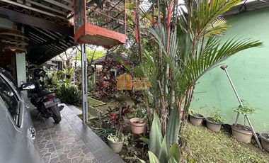 Dijual Segera Rumah dengan 2 Ruko cuaca Sejuk kaki Gunung Salak Ciomas surat SHM, Bogor.