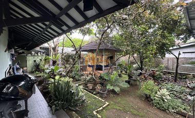 Dijual Segera Rumah dengan 2 Ruko cuaca Sejuk kaki Gunung Salak Ciomas surat SHM, Bogor.