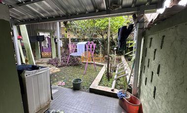 Dijual Segera Rumah dengan 2 Ruko cuaca Sejuk kaki Gunung Salak Ciomas surat SHM, Bogor.