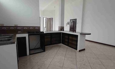 Se renta Departamento Amplio en Urdesa