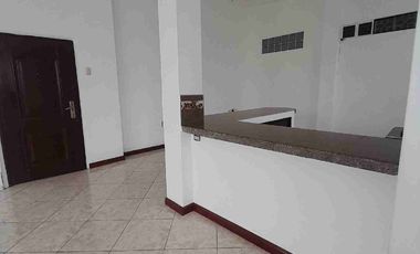 Se renta Departamento Amplio en Urdesa