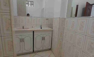 Se renta Departamento Amplio en Urdesa