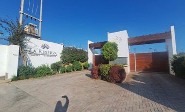Lote en venta en prestigioso condominios LA RESERVA LUXURY CONDOMINIUM