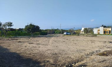 Lote en venta en prestigioso condominios LA RESERVA LUXURY CONDOMINIUM