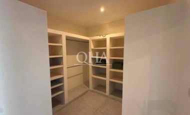 Se renta casa en isla dorada Cancún